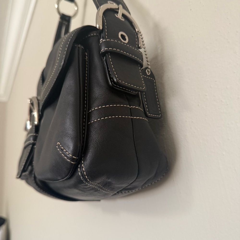 Coach Black Shoulder Soho Black Multi Pocket Bag - Picture 2 of 9
